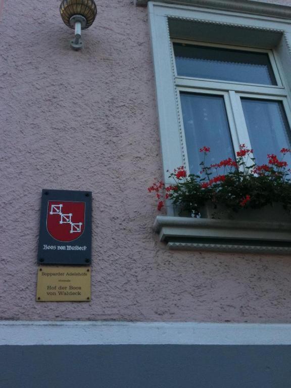 Gaestehaus Hein ボッパルト エクステリア 写真