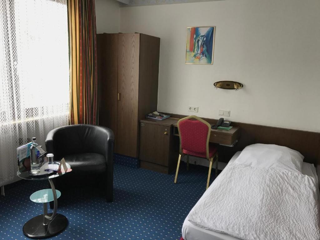 Gaestehaus Hein ボッパルト エクステリア 写真